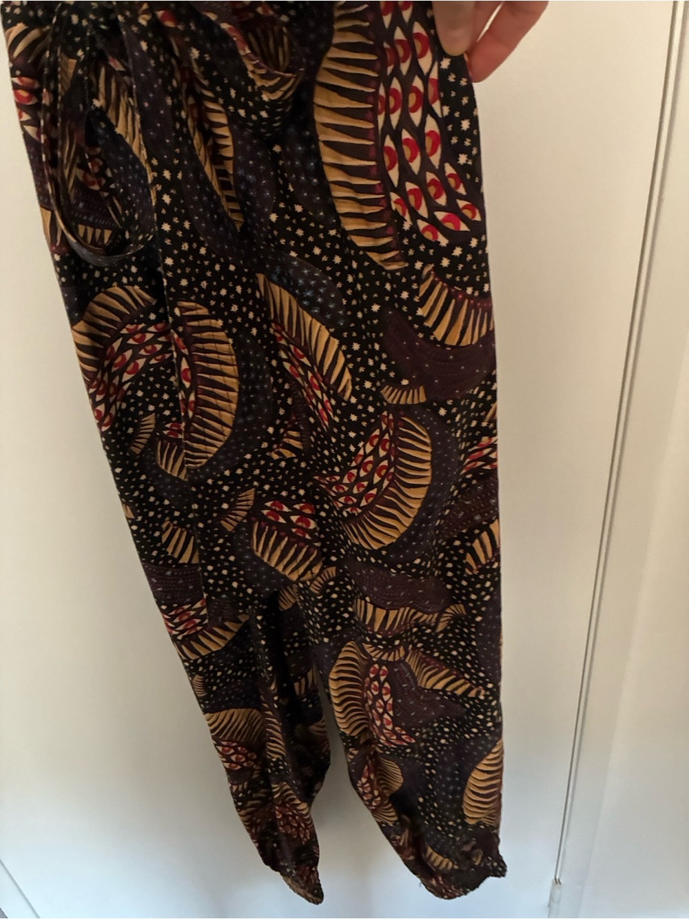 FARM Rio Jumpsuit w/Tie & Pockets Size SMALL & elastic waist/ankles - Picture 8 of 16